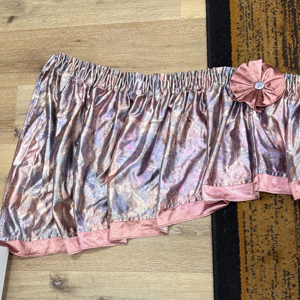 Pastel Metallic Pink and Purple Window Valance - Picture 4 of 9